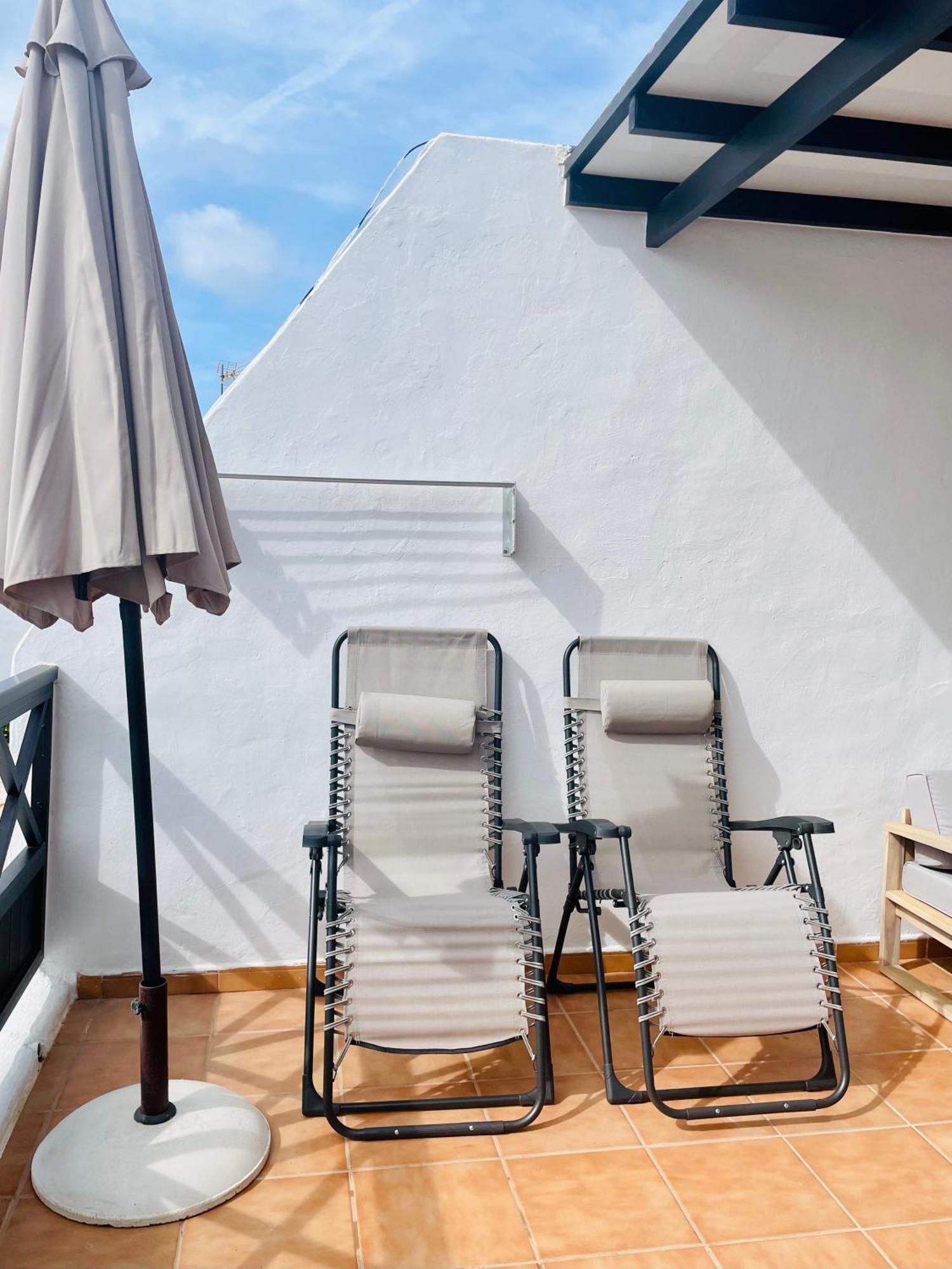 Apartamento Con Amplia Terraza En La Playa Puerto del Carmen  Esterno foto